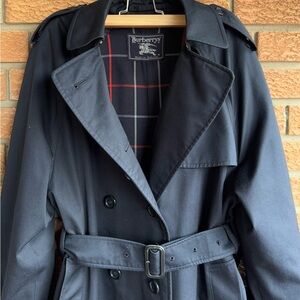 Vintage Burberrys trench coat womens